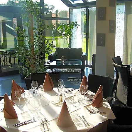 Hotell Les Mignees 3*